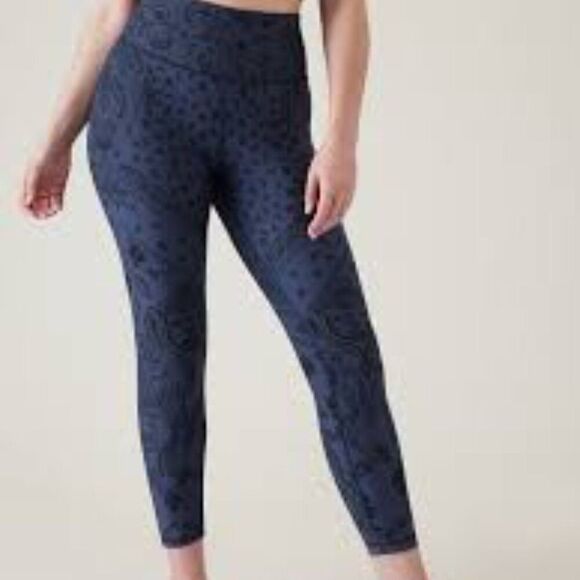 Athleta Elation Textured Leggings Size Small EUC - Picture 1 of 8